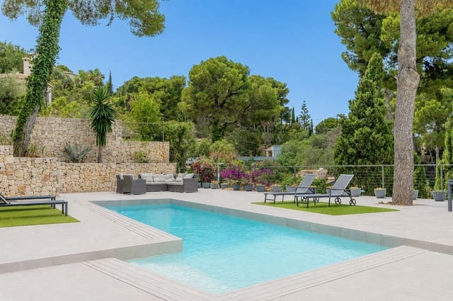 3 soverom Villa til salgs i Javea / Xàbia med svømmebasseng garasje - € 1 390 000 (Ref: 9997403)