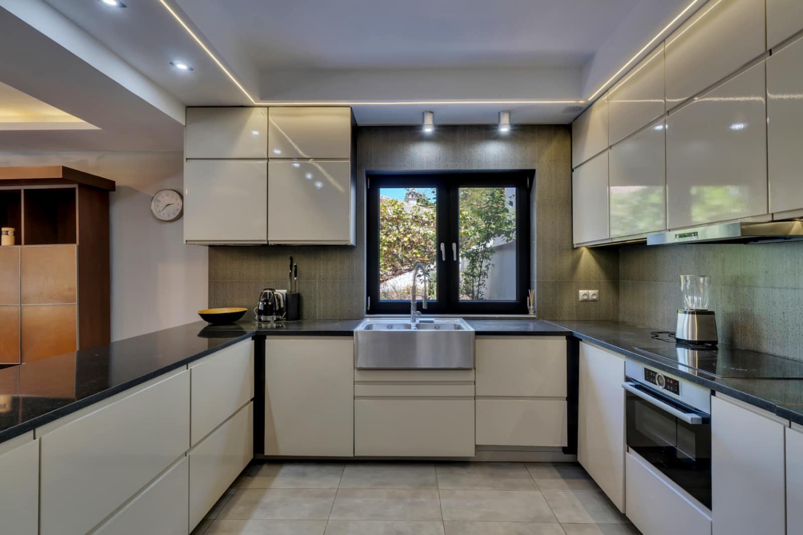 3 soverom Villa til salgs i Javea / Xabia med svømmebasseng garasje - € 1 390 000 (Ref: 9997403)