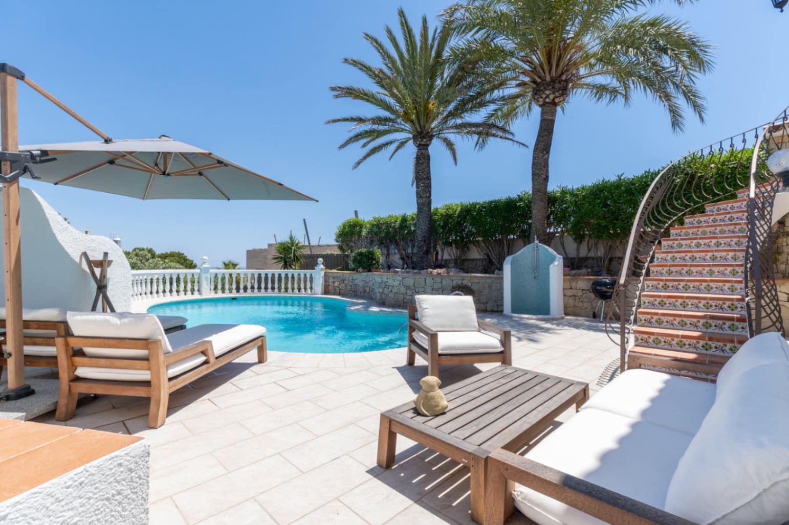 4 soveværelse Villa til salg i Javea / Xabia med swimmingpool garage - € 1.730.000 (Ref: 9997404)