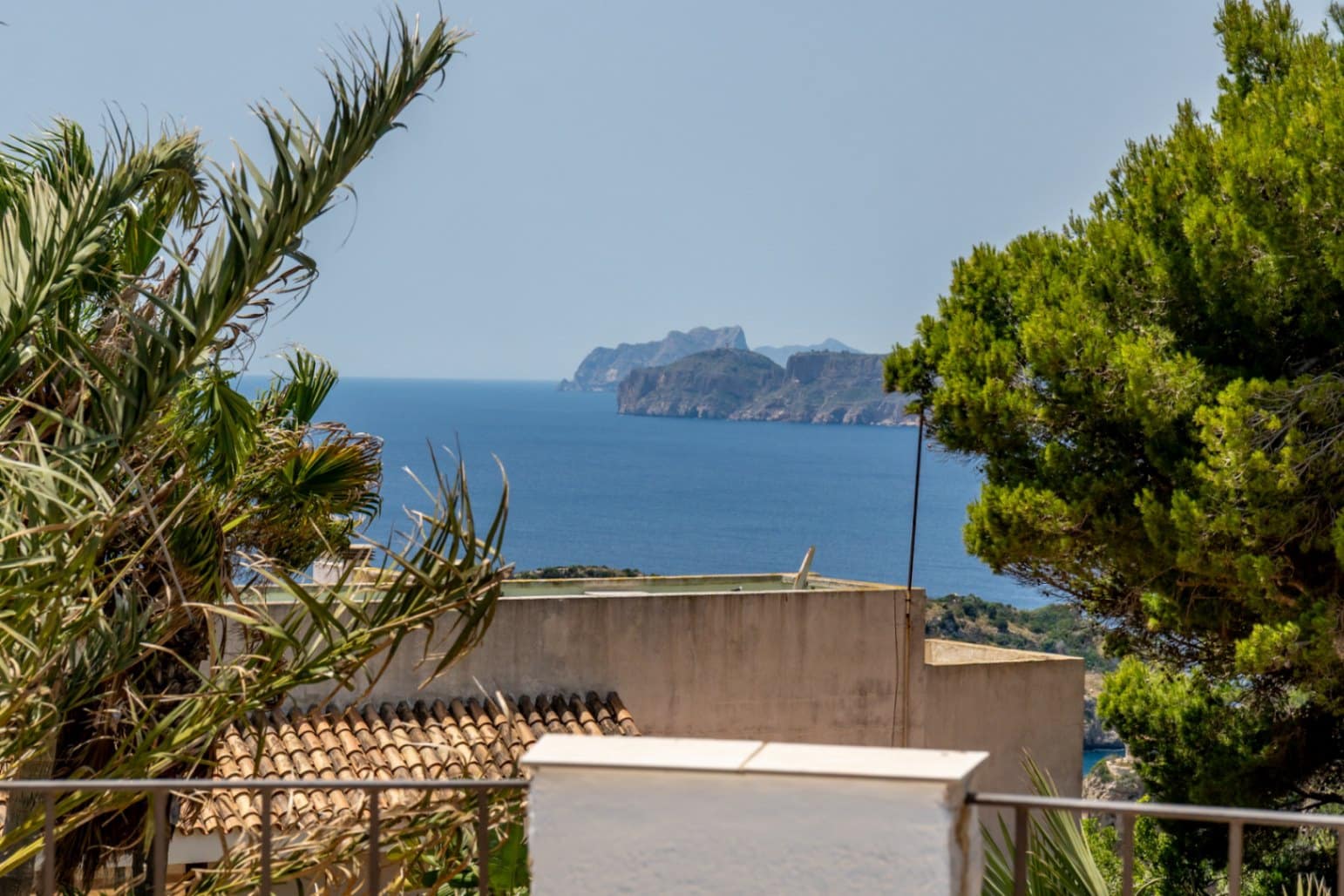4 soveværelse Villa til salg i Javea / Xabia med swimmingpool garage - € 1.730.000 (Ref: 9997404)