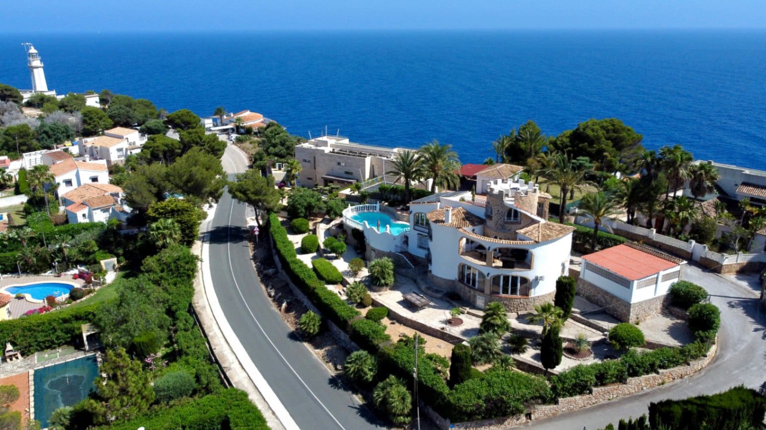 4 soveværelse Villa til salg i Javea / Xabia med swimmingpool garage - € 1.730.000 (Ref: 9997404)