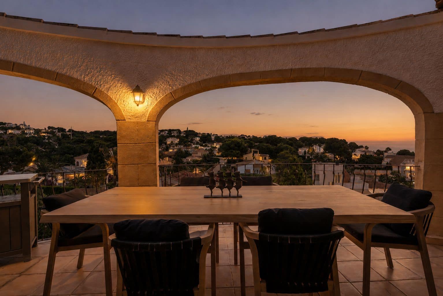 4 soveværelse Villa til salg i Javea / Xabia med swimmingpool garage - € 1.730.000 (Ref: 9997404)