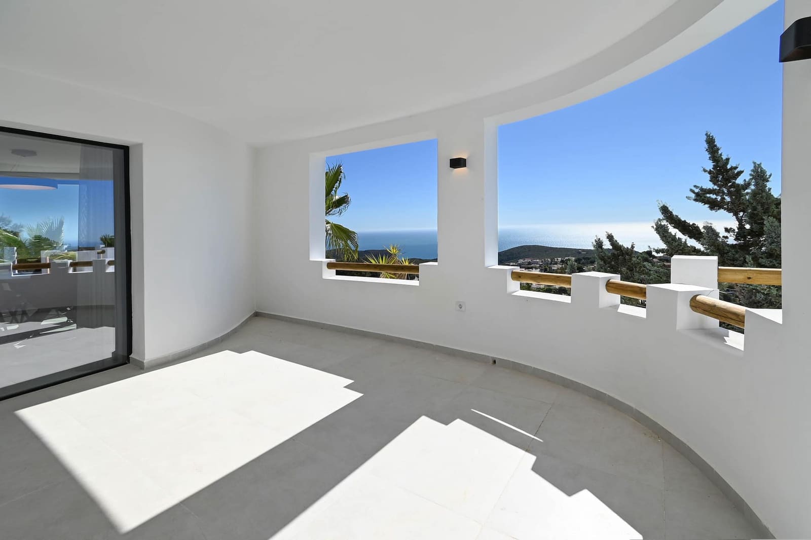 5 soverom Villa til salgs i Benitachell / Benitatxell med svømmebasseng garasje - € 1 495 000 (Ref: 9997405)