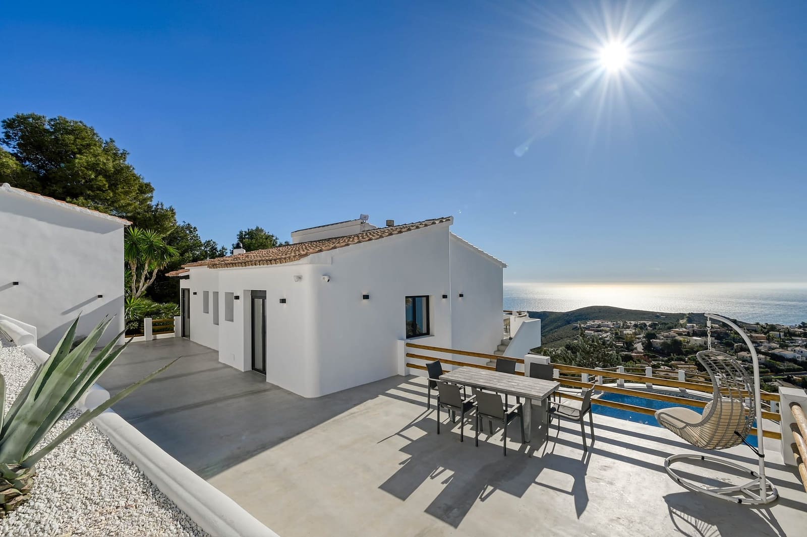 5 soverom Villa til salgs i Benitachell / Benitatxell med svømmebasseng garasje - € 1 495 000 (Ref: 9997405)
