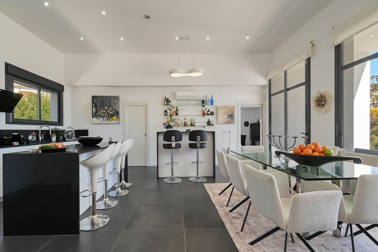 4 soverom Villa til salgs i Moraira med svømmebasseng garasje - € 1 395 000 (Ref: 9997406)