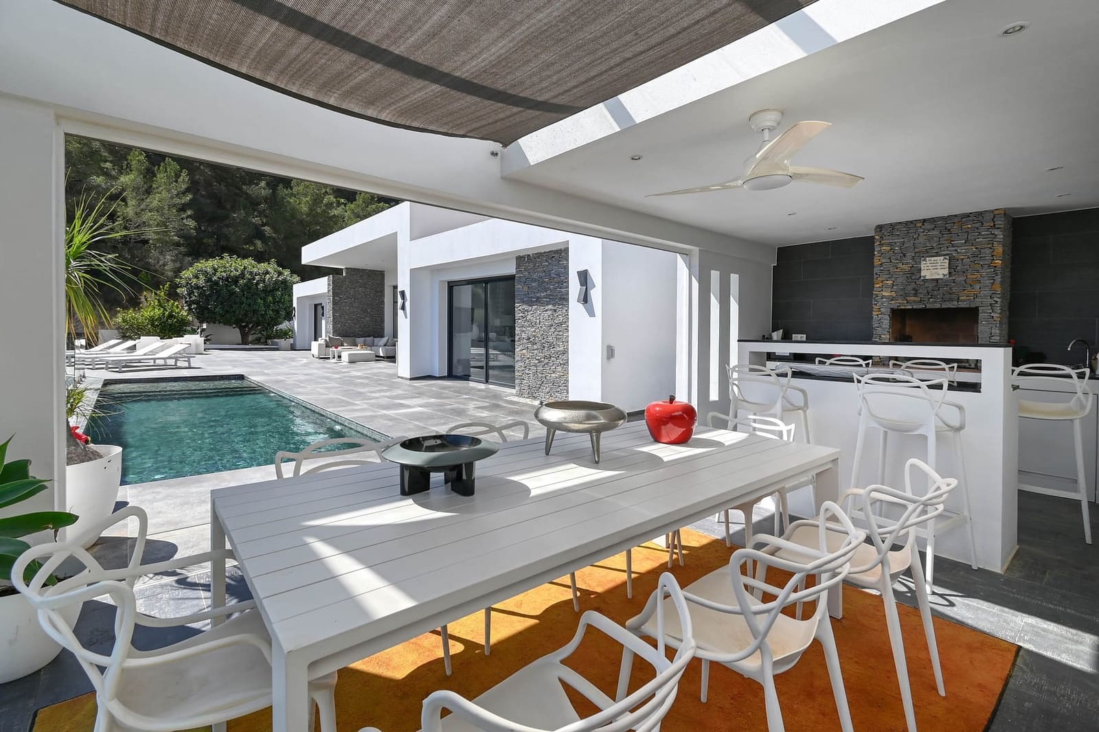 4 soverom Villa til salgs i Moraira med svømmebasseng garasje - € 1 395 000 (Ref: 9997406)