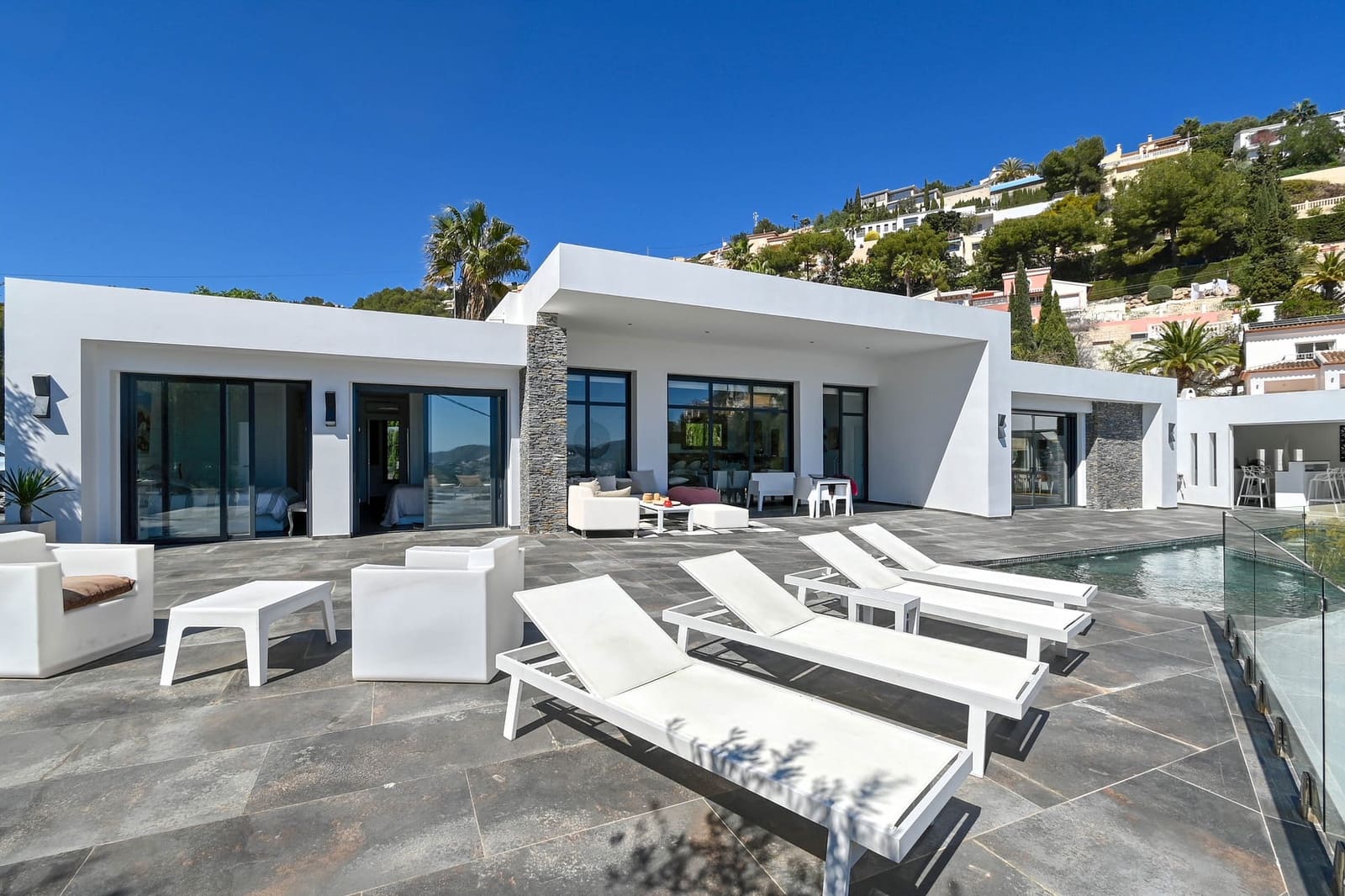 4 soverom Villa til salgs i Moraira med svømmebasseng garasje - € 1 395 000 (Ref: 9997406)