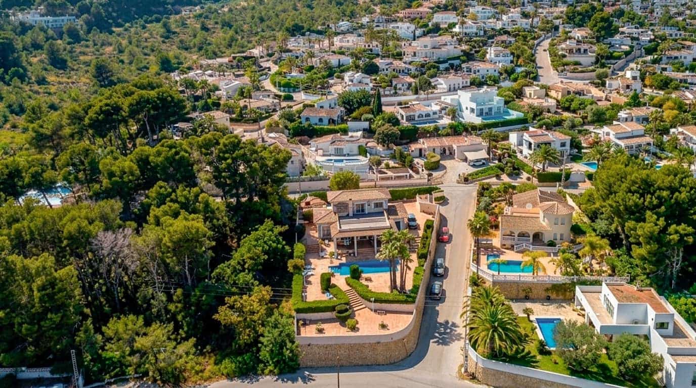 3 sypialnia Willa na sprzedaż w Moraira z basenem garażem - 950 000 € (Ref: 9997407)