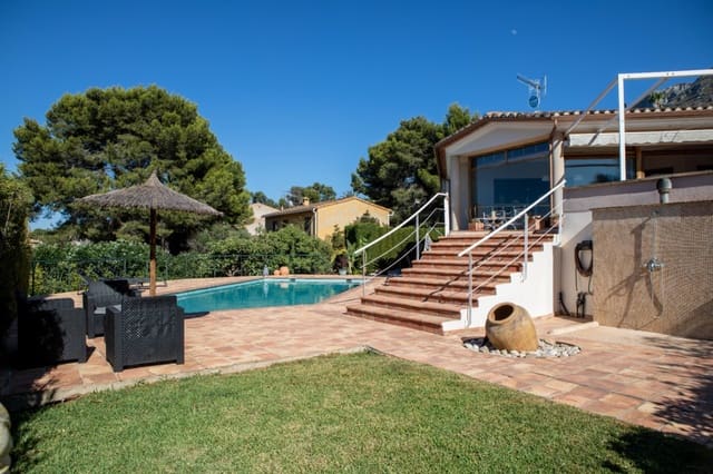 6 soverom Villa til salgs i El Montgó, Dénia med svømmebasseng garasje - € 1 200 000 (Ref: 9997409)
