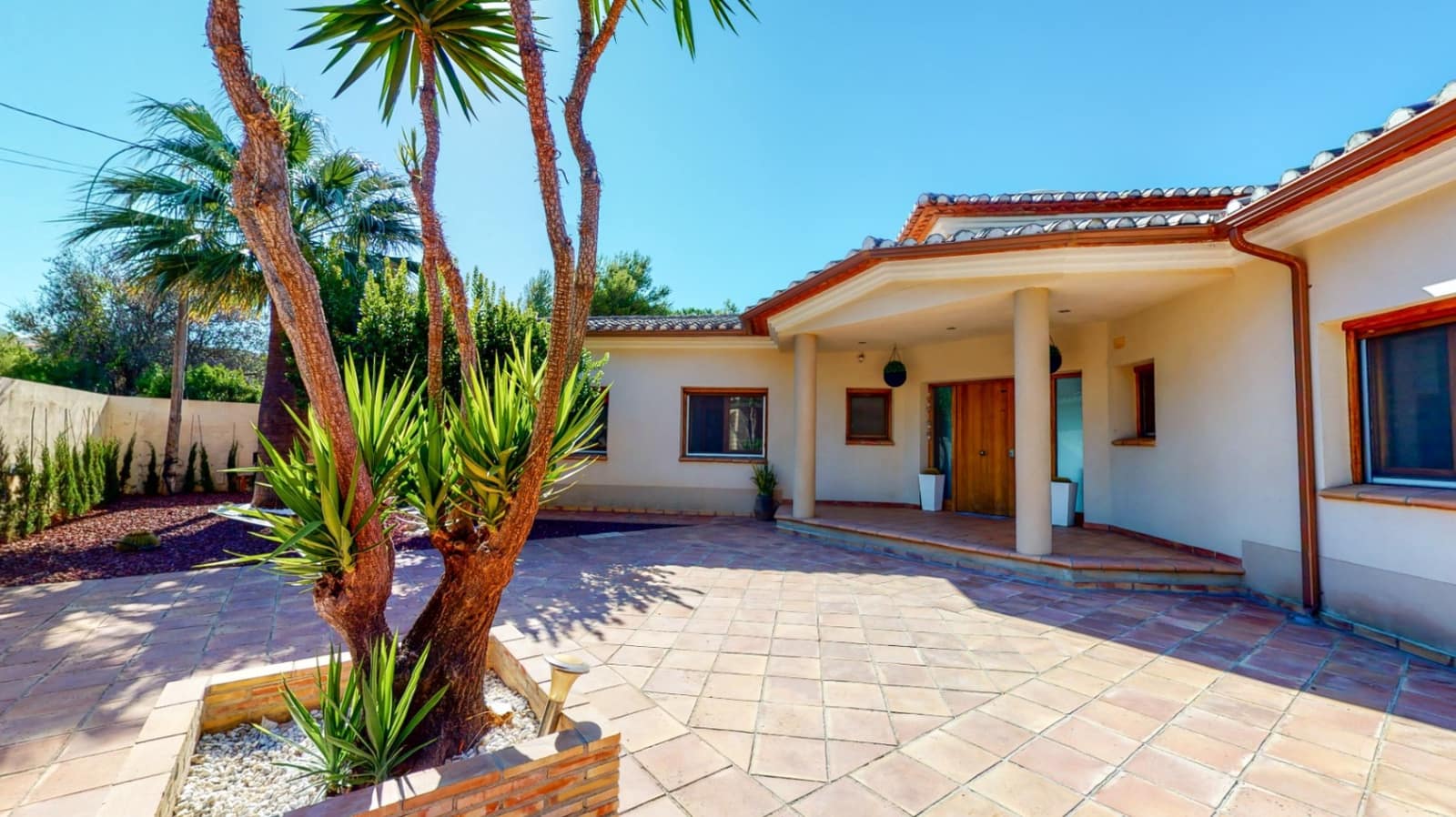 6 soverom Villa til salgs i Denia med svømmebasseng garasje - € 1 200 000 (Ref: 9997409)