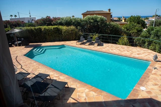 6 soverom Villa til salgs i El Montgó, Dénia med svømmebasseng garasje - € 1 200 000 (Ref: 9997409)