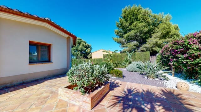6 soverom Villa til salgs i El Montgó, Dénia med svømmebasseng garasje - € 1 200 000 (Ref: 9997409)