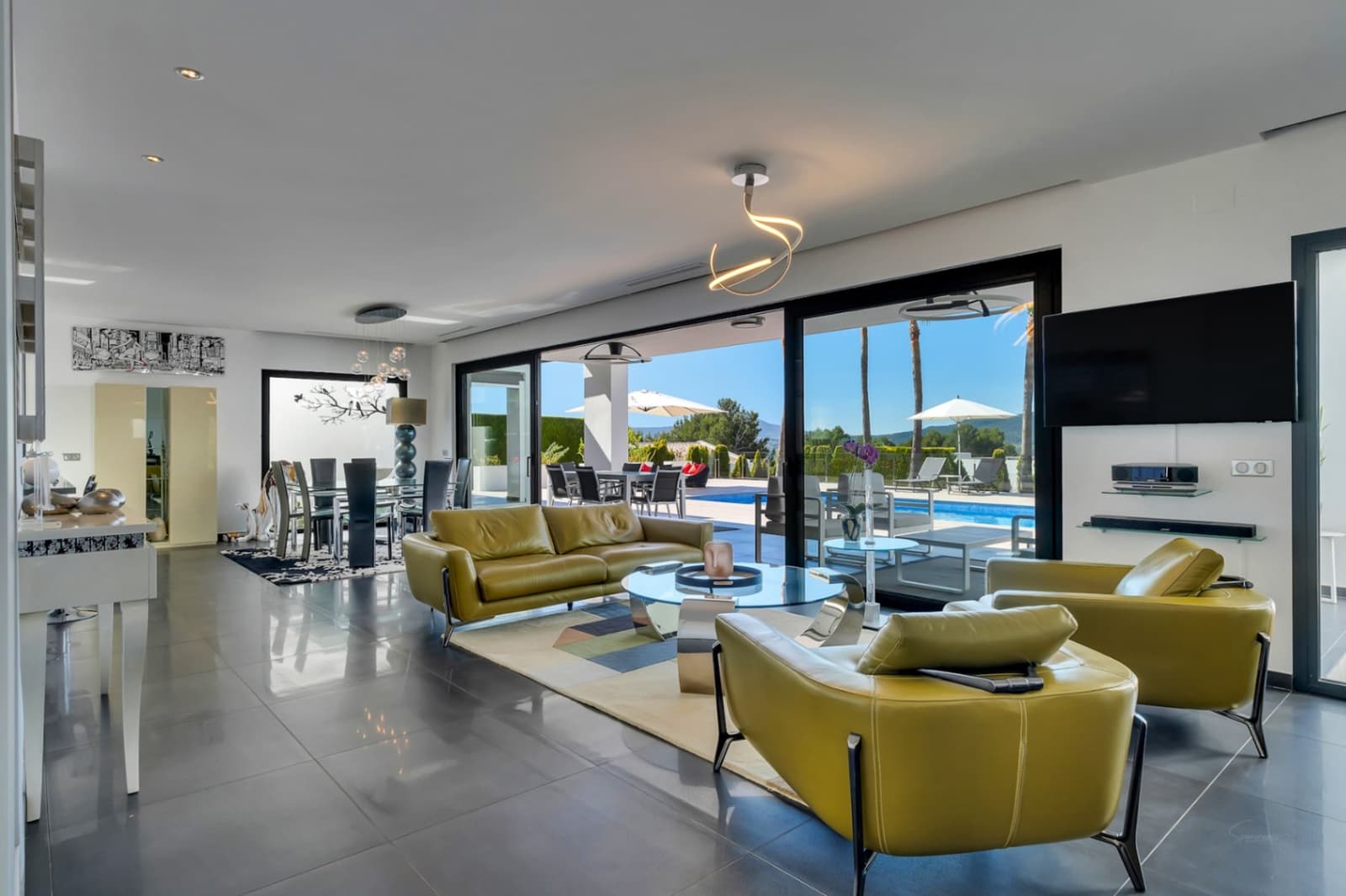 4 soveværelse Villa til salg i Javea / Xabia med swimmingpool garage - € 1.870.000 (Ref: 9997410)