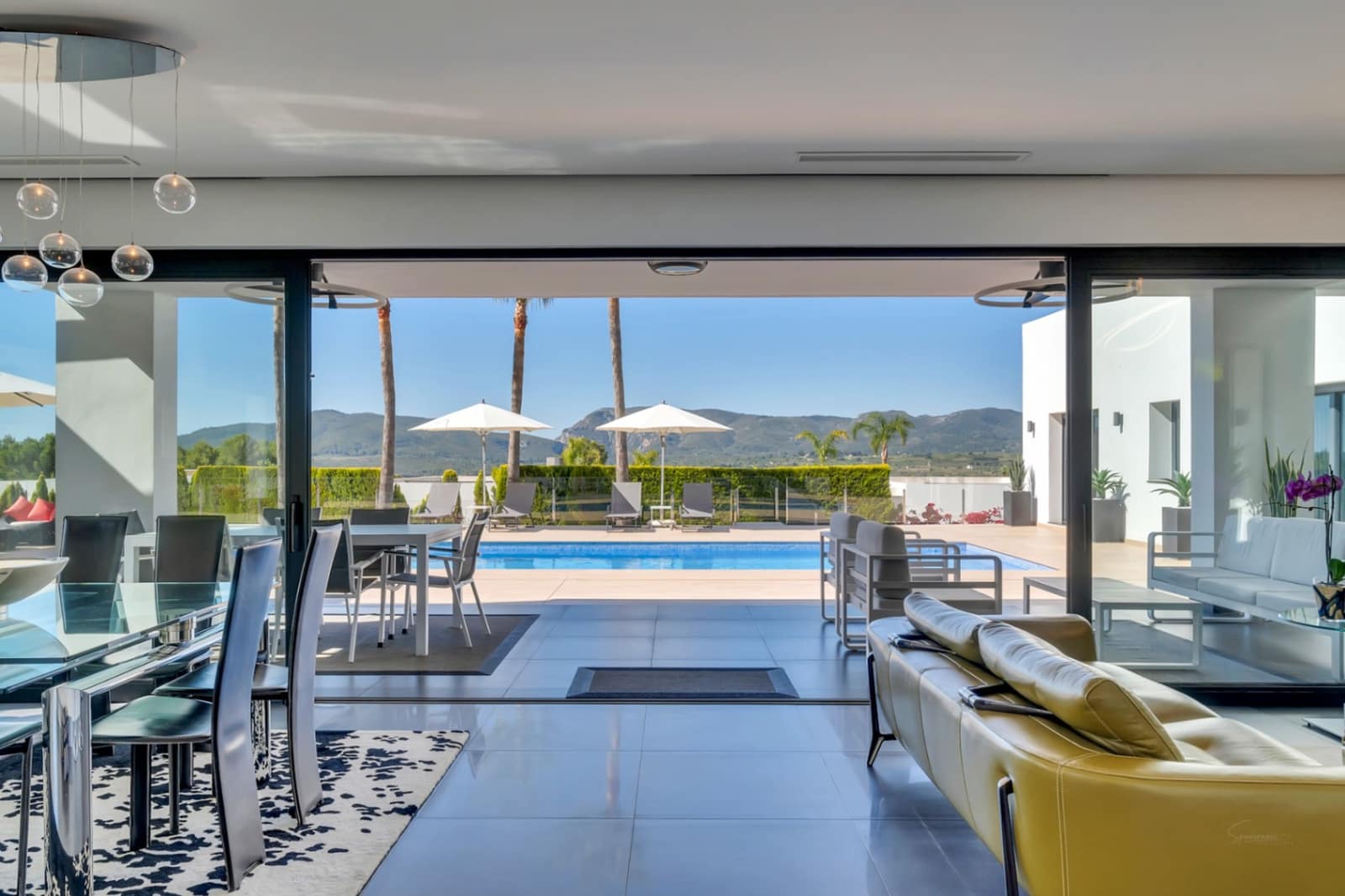 4 soveværelse Villa til salg i Javea / Xabia med swimmingpool garage - € 1.870.000 (Ref: 9997410)