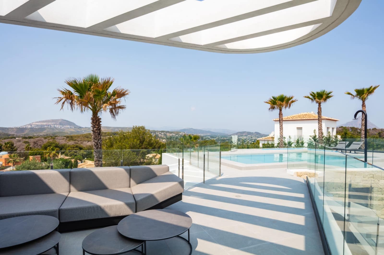 4 sypialnia Willa na sprzedaż w Javea / Xabia z basenem garażem - 3 995 000 € (Ref: 9997411)
