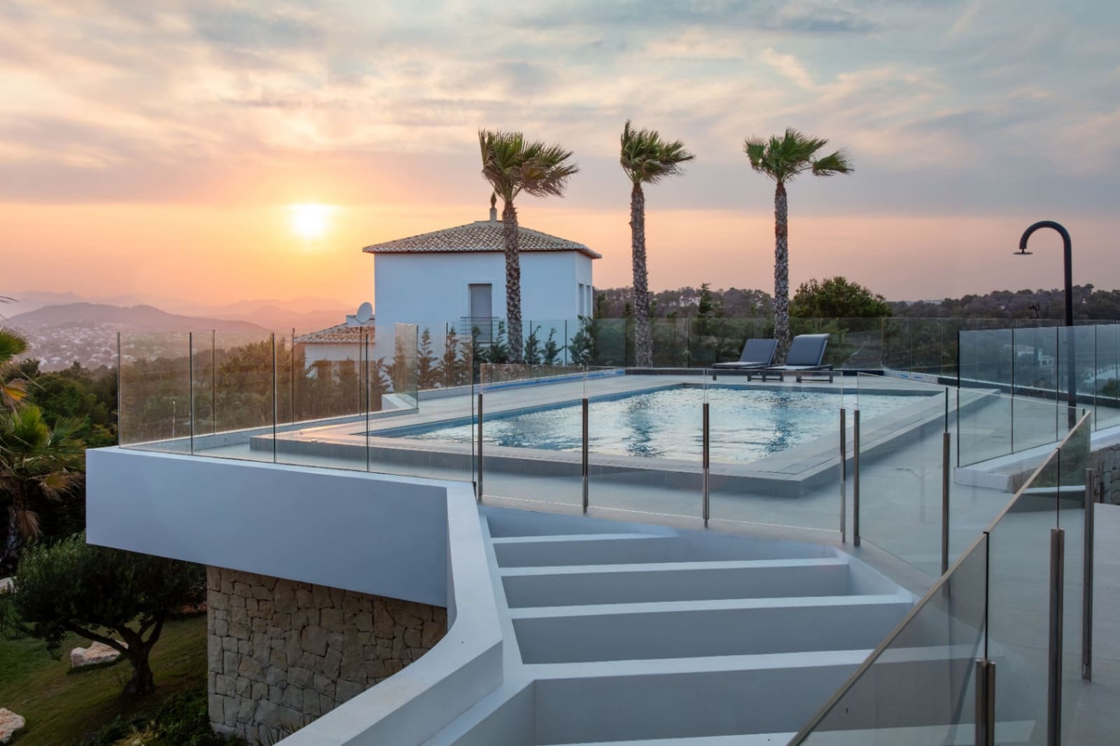 4 sypialnia Willa na sprzedaż w Javea / Xabia z basenem garażem - 3 995 000 € (Ref: 9997411)