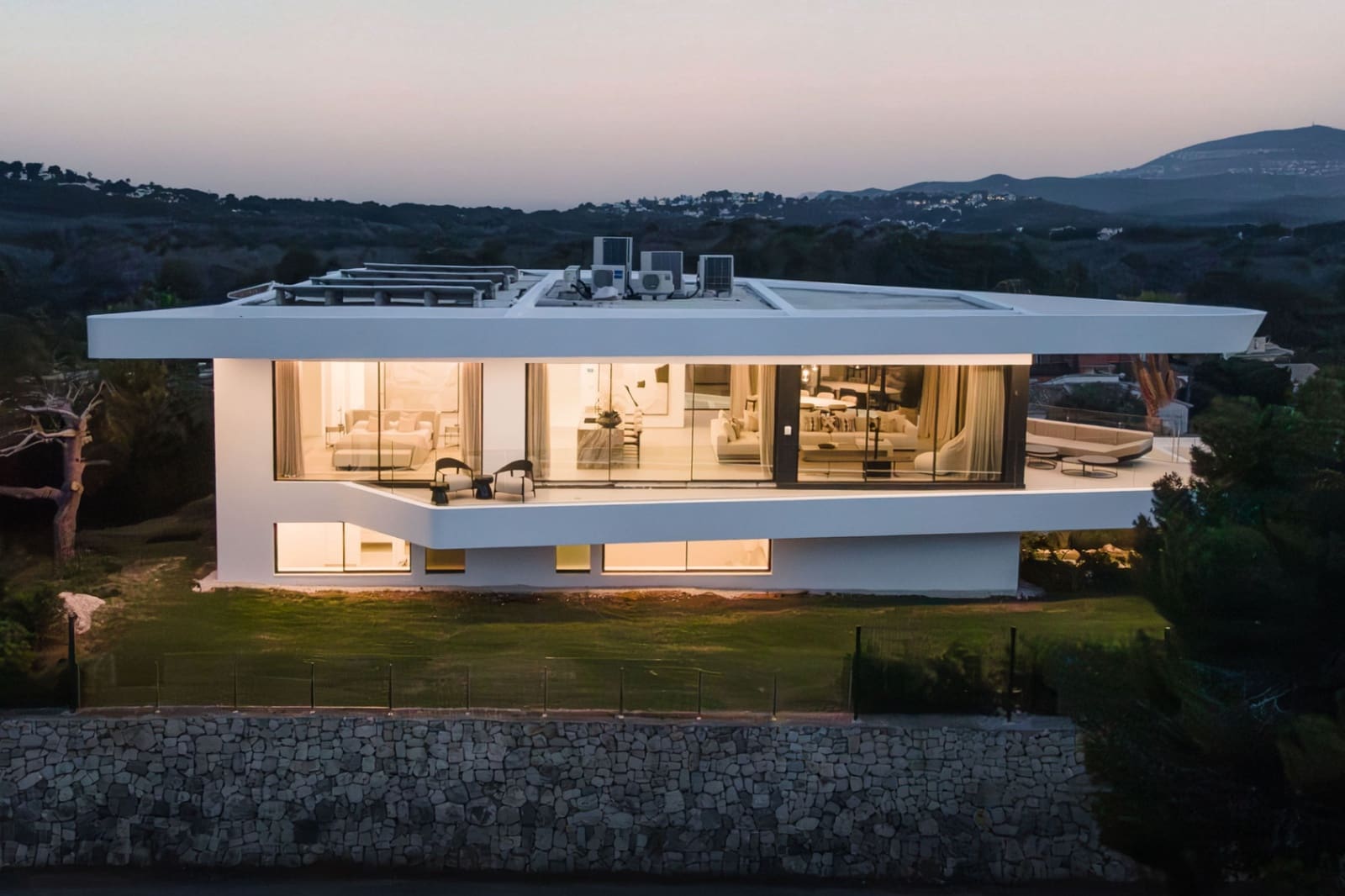 4 sypialnia Willa na sprzedaż w Javea / Xabia z basenem garażem - 3 995 000 € (Ref: 9997411)