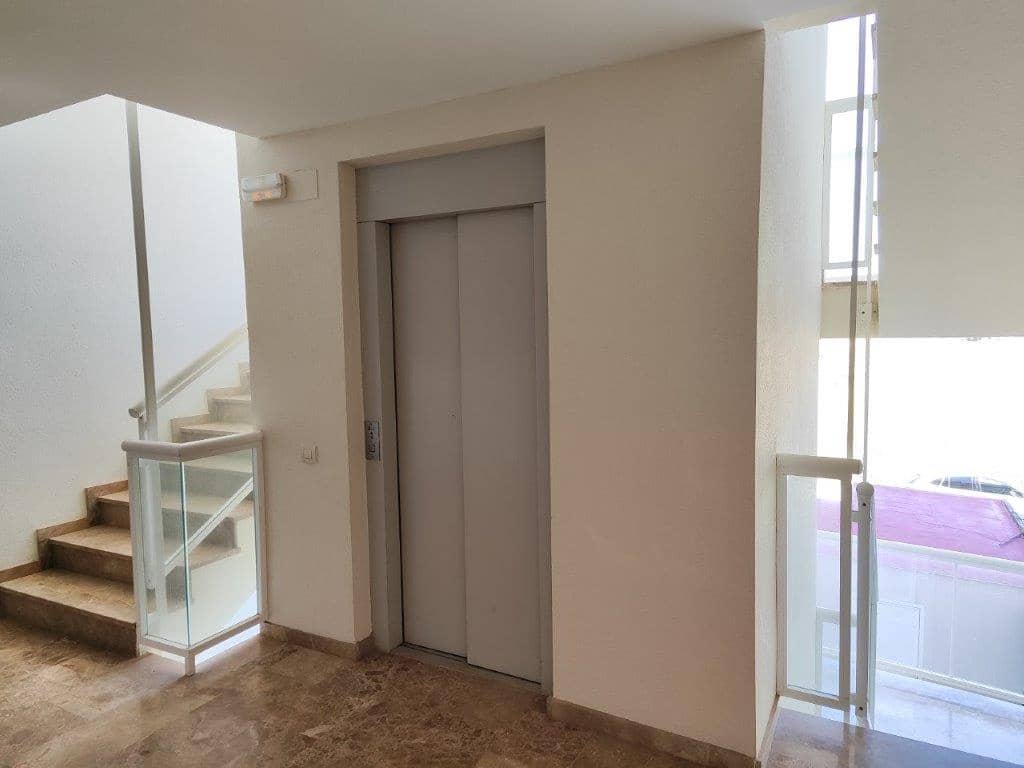 2 sovrum Lägenhet till salu i Denia med pool garage - 319 000 € (Ref: 9997413)