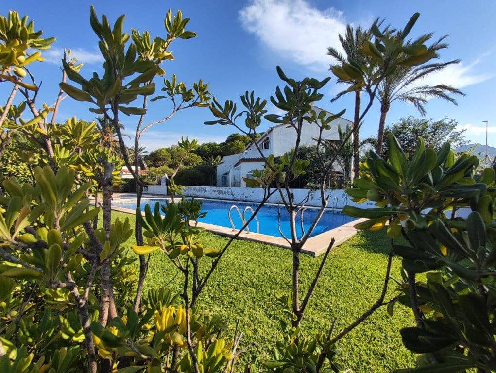 2 sovrum Lägenhet till salu i Denia med pool garage - 319 000 € (Ref: 9997413)