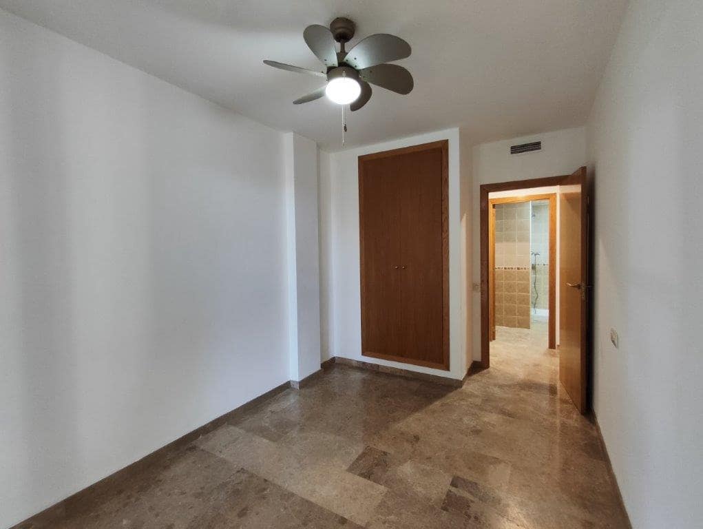 2 sovrum Lägenhet till salu i Denia med pool garage - 319 000 € (Ref: 9997413)