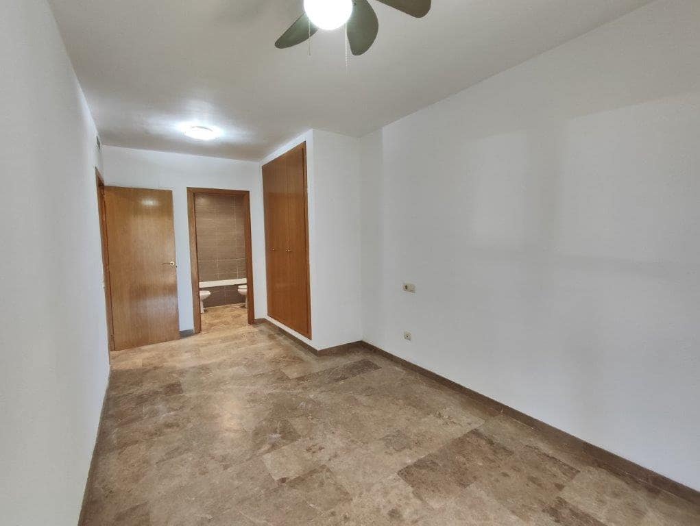 2 sovrum Lägenhet till salu i Denia med pool garage - 319 000 € (Ref: 9997413)