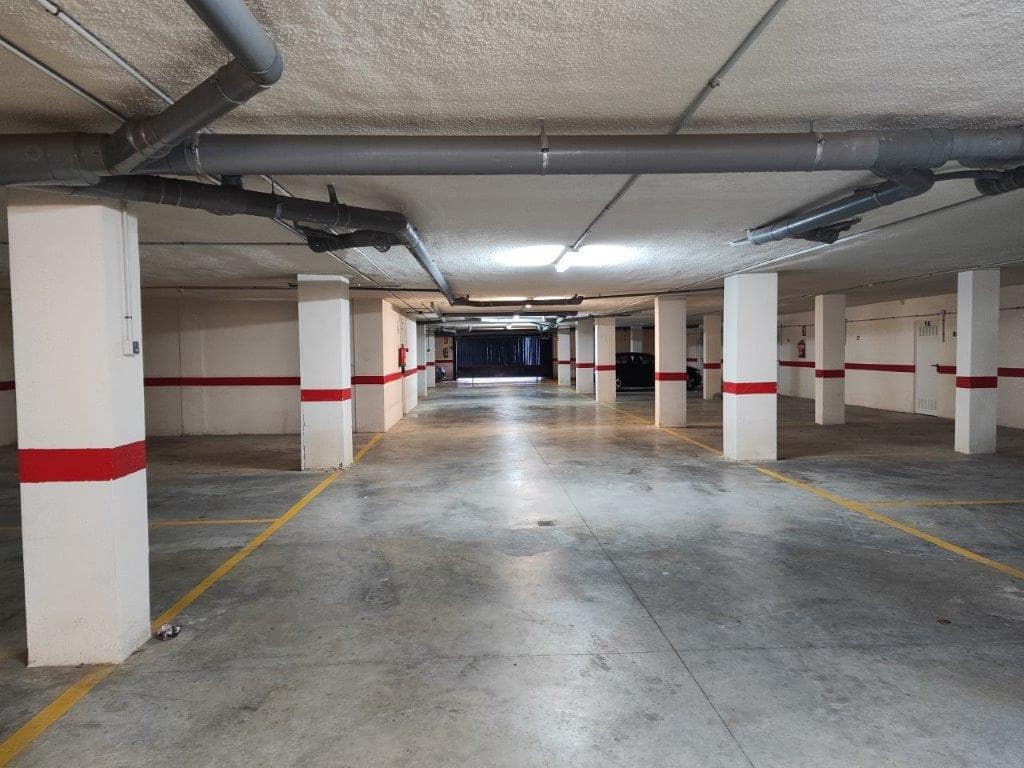 2 sovrum Lägenhet till salu i Denia med pool garage - 319 000 € (Ref: 9997413)