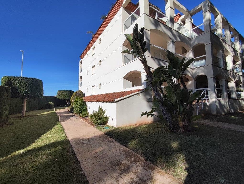 2 sovrum Lägenhet till salu i Denia med pool garage - 319 000 € (Ref: 9997413)