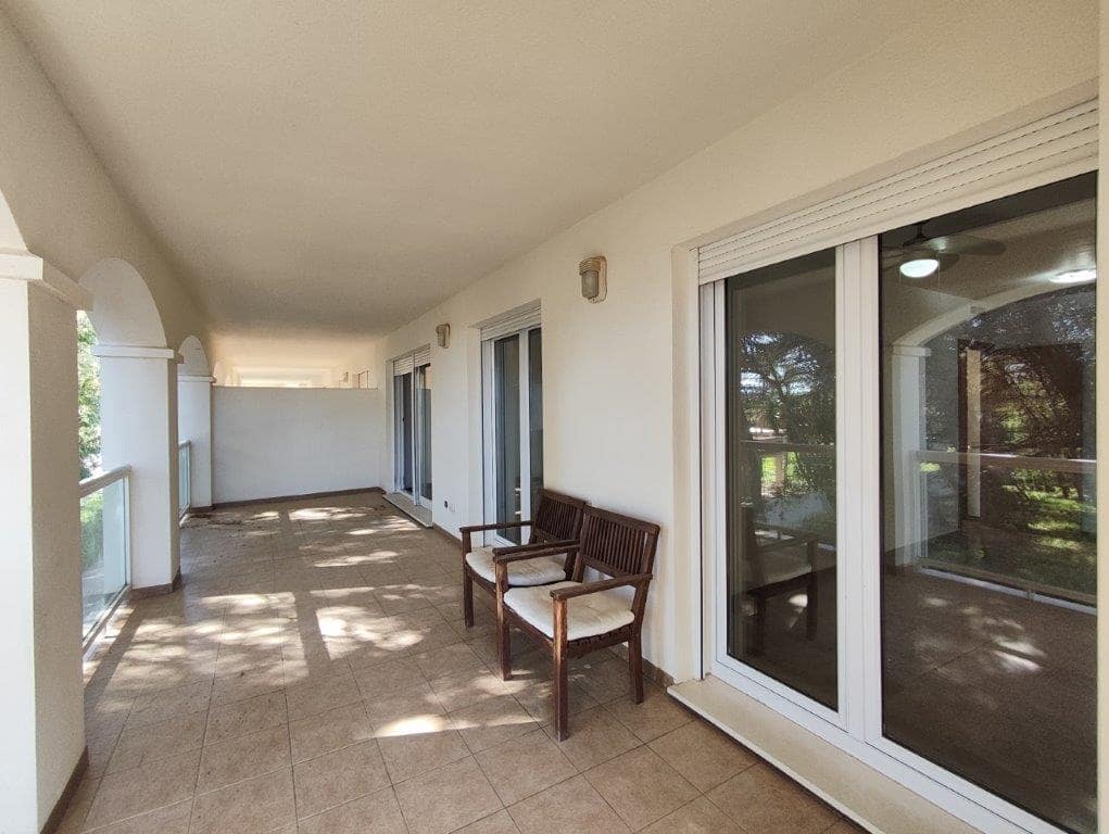 2 sovrum Lägenhet till salu i Denia med pool garage - 319 000 € (Ref: 9997413)