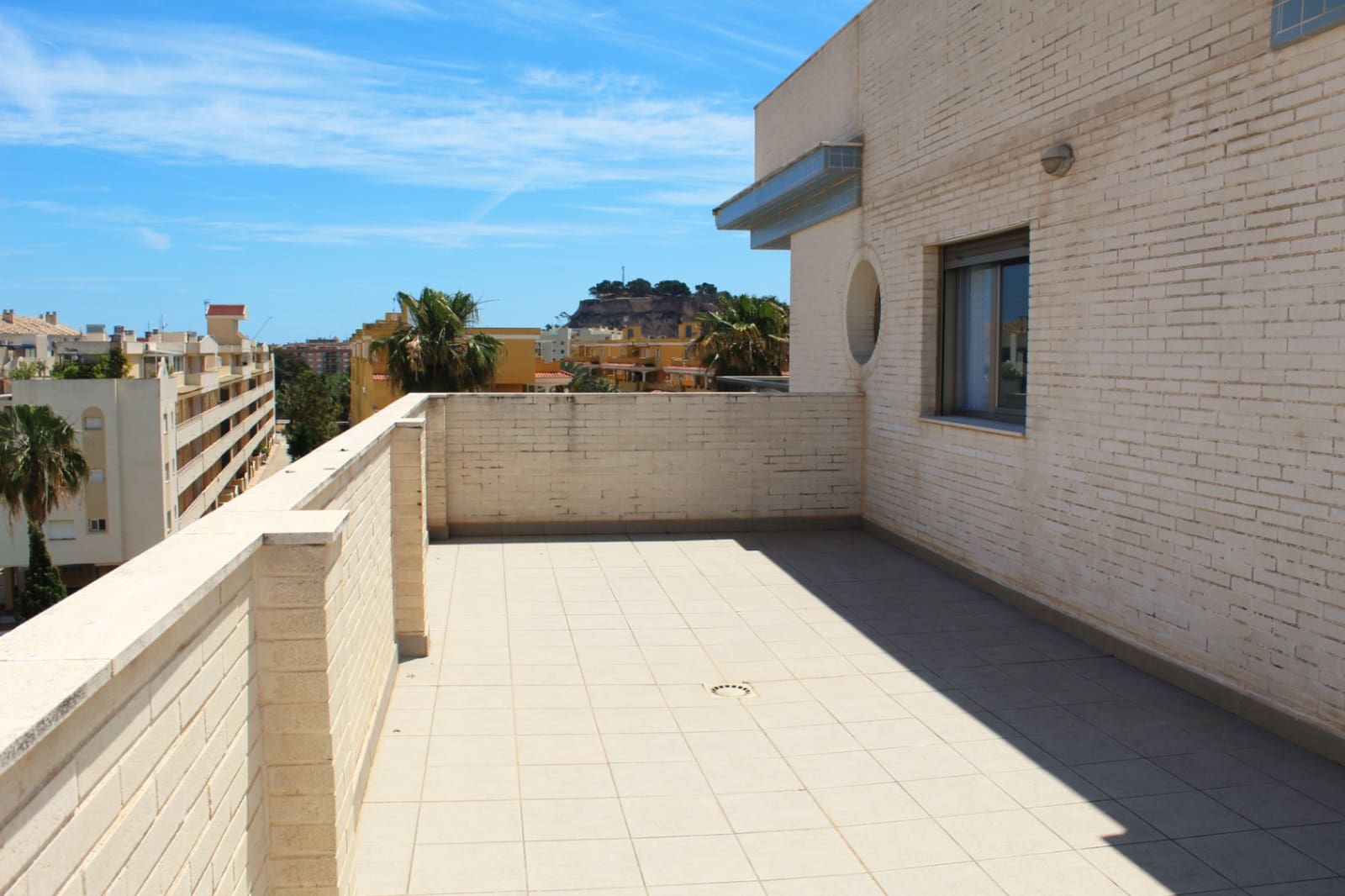 3 soverom Penthouse til salgs i Denia med svømmebasseng garasje - € 685 000 (Ref: 9997415)