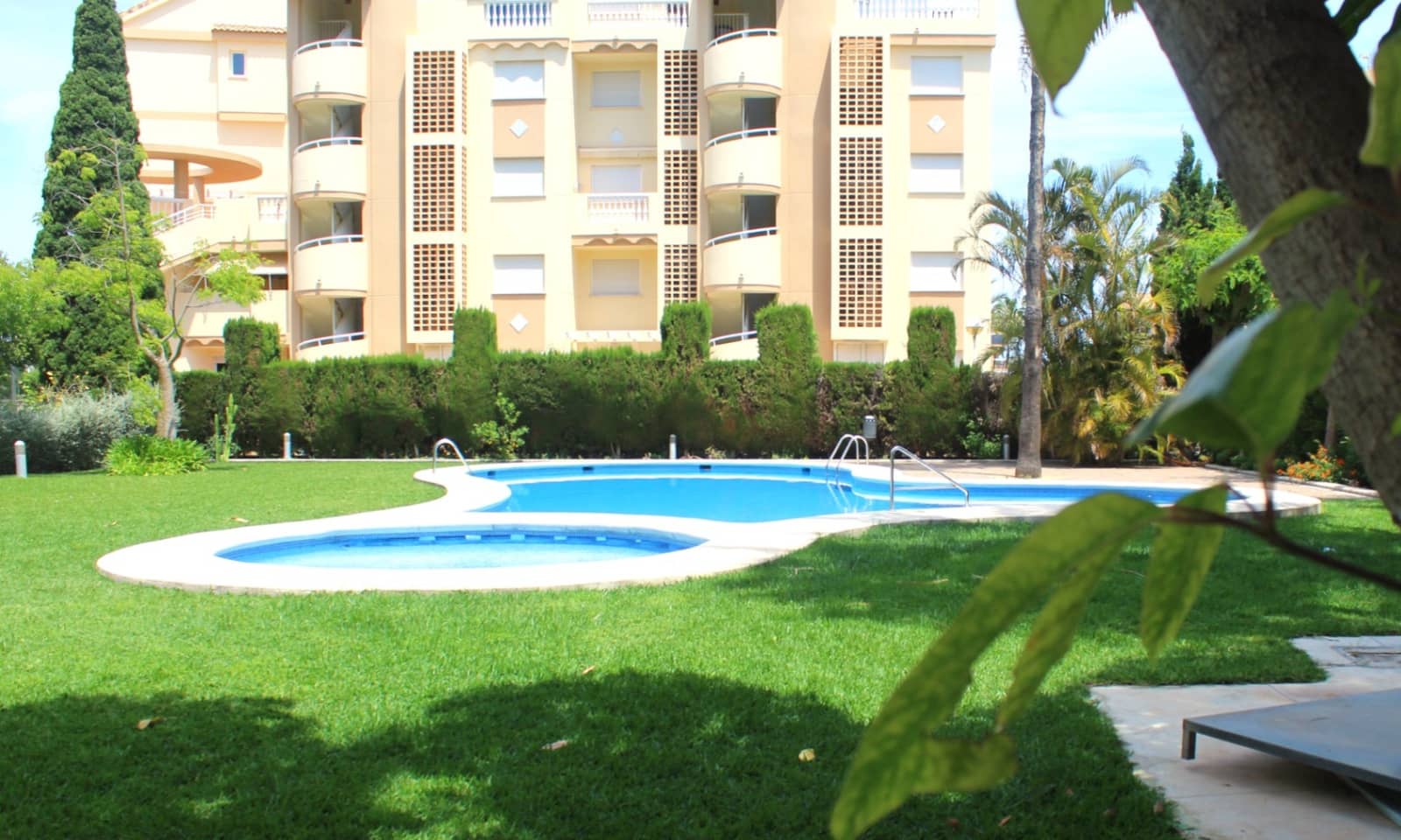 3 soverom Penthouse til salgs i Denia med svømmebasseng garasje - € 685 000 (Ref: 9997415)