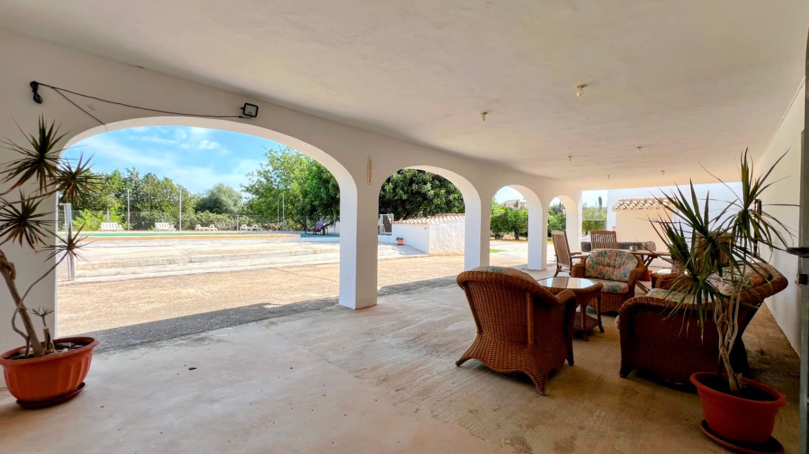 7 quarto Quinta/Casa Rural para venda em La Xara com piscina garagem - 695 000 € (Ref: 9997417)