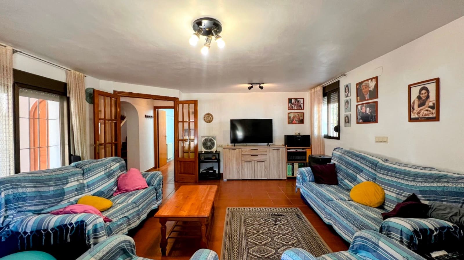 7 quarto Quinta/Casa Rural para venda em La Xara com piscina garagem - 695 000 € (Ref: 9997417)