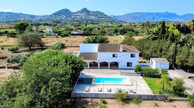 7 soveværelse Finca/Landehus til salg i La Xara, Dénia med swimmingpool garage - € 695.000 (Ref: 9997417)