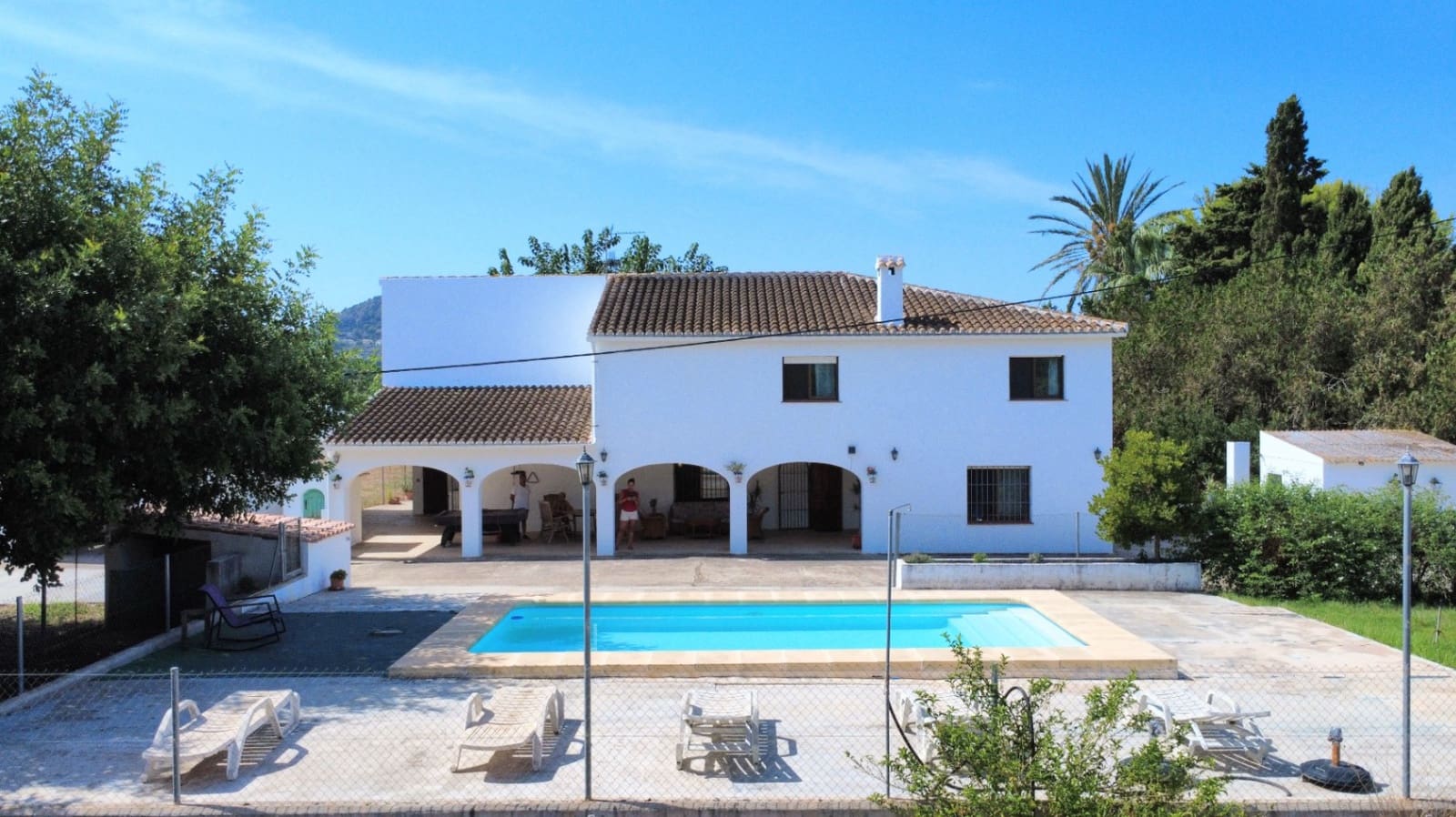 7 quarto Quinta/Casa Rural para venda em La Xara com piscina garagem - 695 000 € (Ref: 9997417)