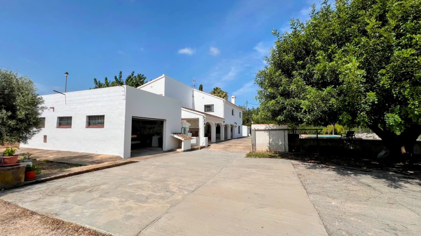 7 quarto Quinta/Casa Rural para venda em La Xara com piscina garagem - 695 000 € (Ref: 9997417)