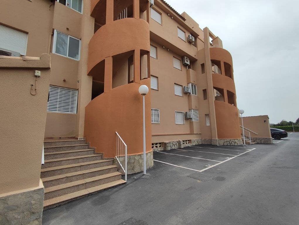 Apartamento de 2 habitaciones en Dénia en venta con piscina garaje - 330.000 € (Ref: 9997418)