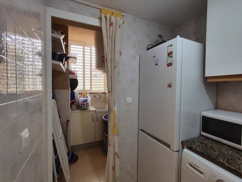 Apartamento de 2 habitaciones en Dénia en venta con piscina garaje - 330.000 € (Ref: 9997418)