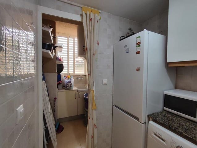 Apartamento de 2 habitaciones en Las Marinas / Les Marines, Dénia en venta con piscina garaje - 330.000 € (Ref: 9997418)