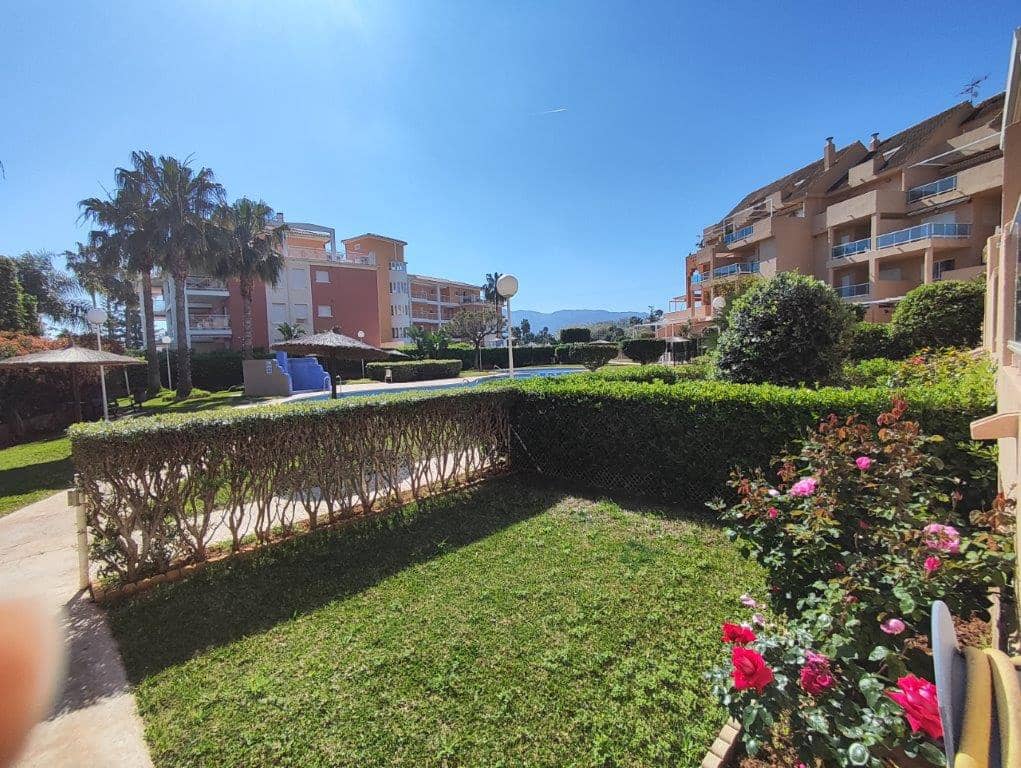 Apartamento de 2 habitaciones en Dénia en venta con piscina garaje - 330.000 € (Ref: 9997418)
