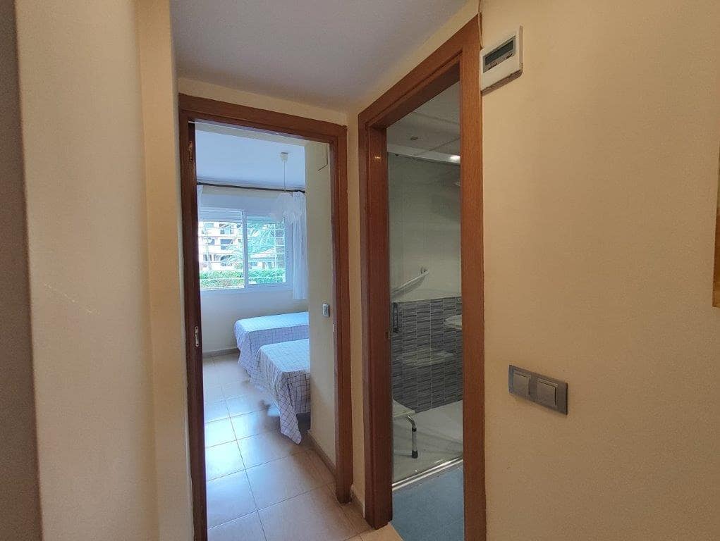 Apartamento de 2 habitaciones en Dénia en venta con piscina garaje - 330.000 € (Ref: 9997418)