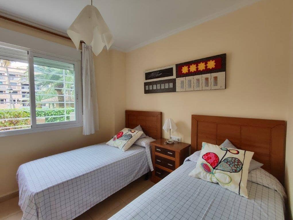 Apartamento de 2 habitaciones en Dénia en venta con piscina garaje - 330.000 € (Ref: 9997418)