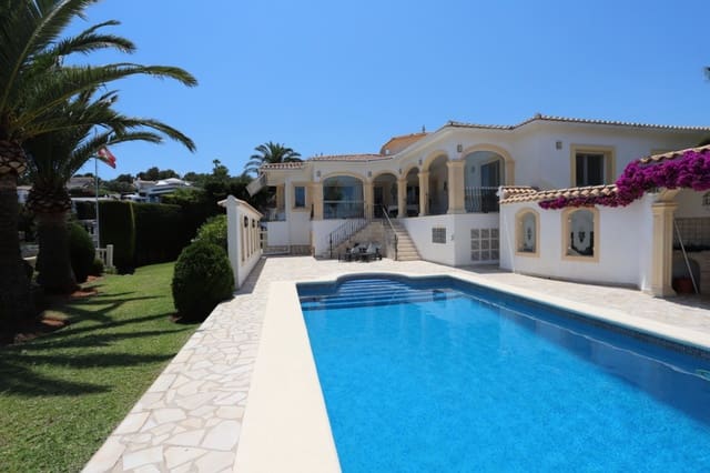 6 soveværelse Villa til salg i El Montgó, Dénia med swimmingpool garage - € 890.000 (Ref: 9997419)
