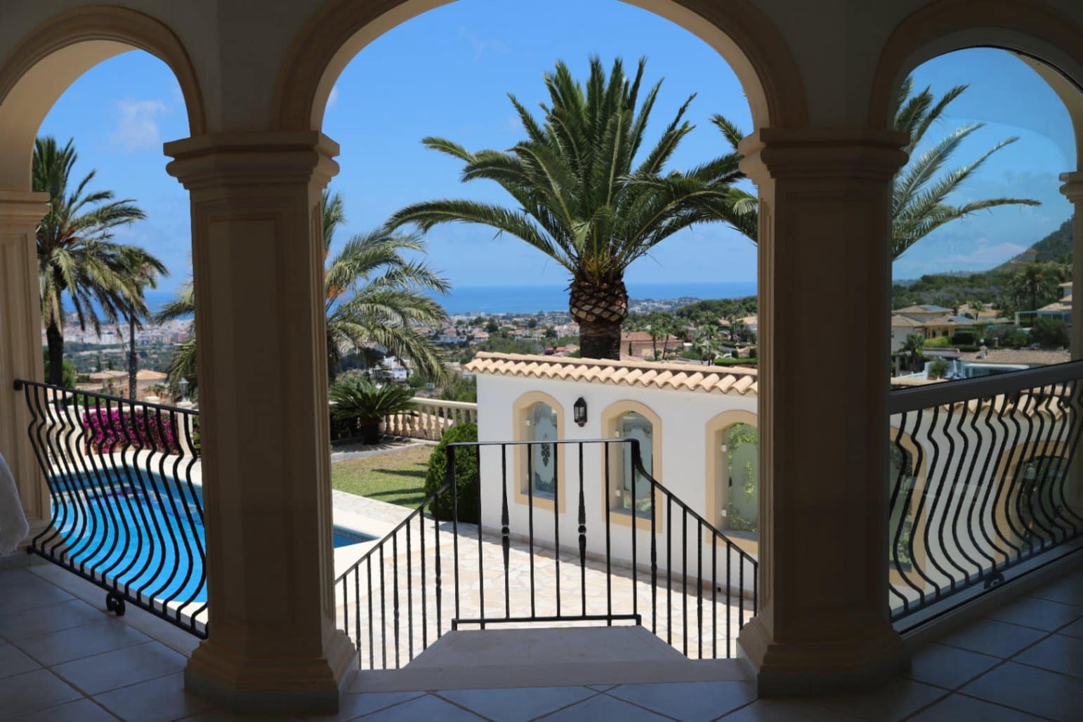 6 soverom Villa til salgs i Denia med svømmebasseng garasje - € 890 000 (Ref: 9997419)