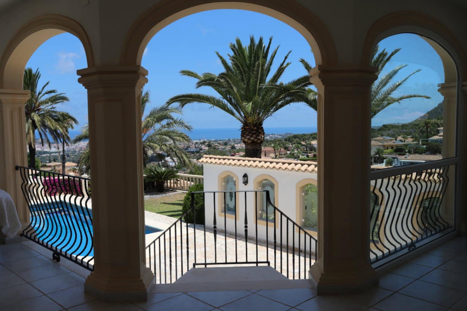 6 soverom Villa til salgs i Denia med svømmebasseng garasje - € 890 000 (Ref: 9997419)