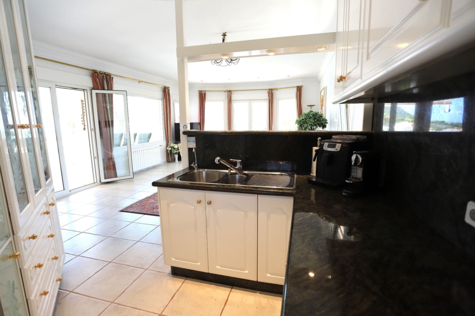 6 soverom Villa til salgs i Denia med svømmebasseng garasje - € 890 000 (Ref: 9997419)