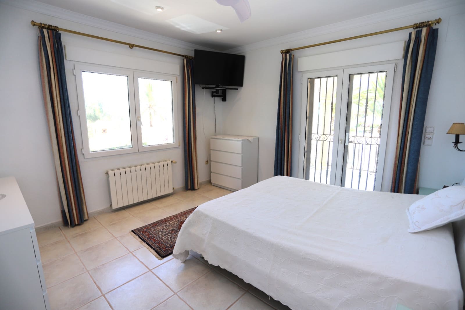 6 soverom Villa til salgs i Denia med svømmebasseng garasje - € 890 000 (Ref: 9997419)