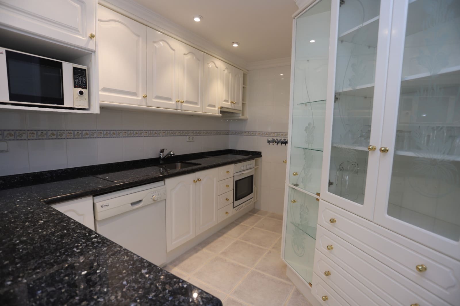 6 soverom Villa til salgs i Denia med svømmebasseng garasje - € 890 000 (Ref: 9997419)