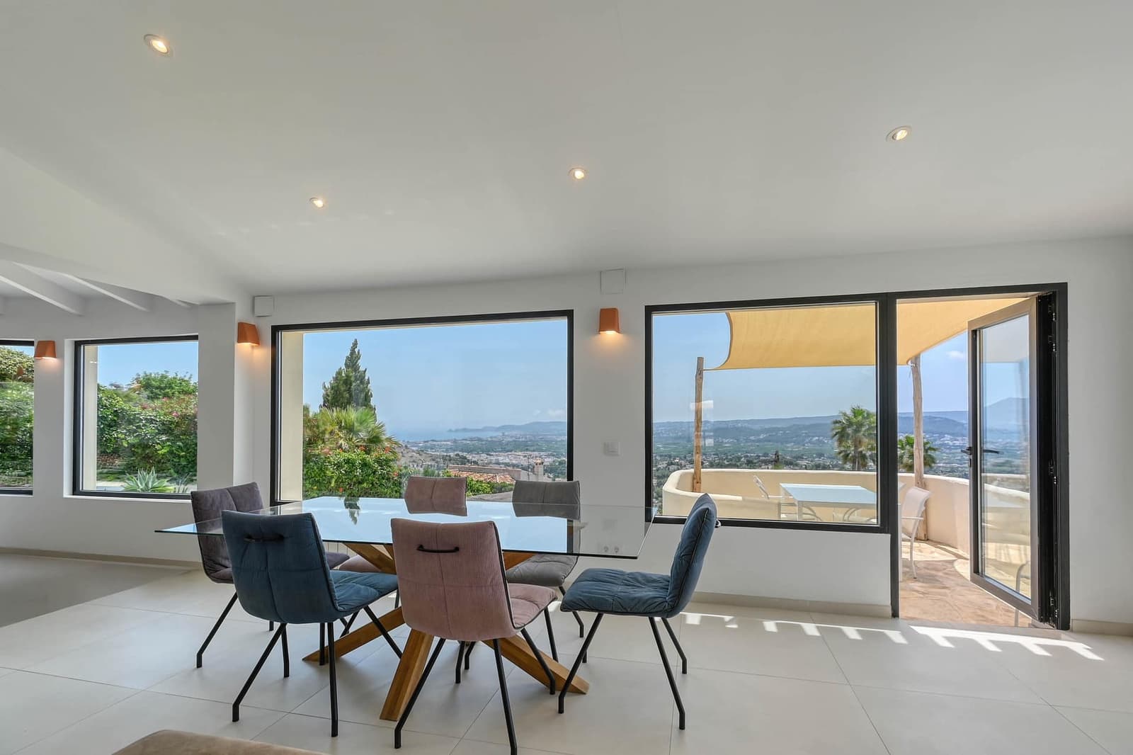 4 soverom Villa til salgs i Javea / Xabia med svømmebasseng garasje - € 1 450 000 (Ref: 9997420)