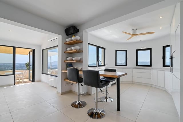 4 soverom Villa til salgs i Partida Tosal - Zona del Castellans, Javea / Xàbia med svømmebasseng garasje - € 1 450 000 (Ref: 9997420)