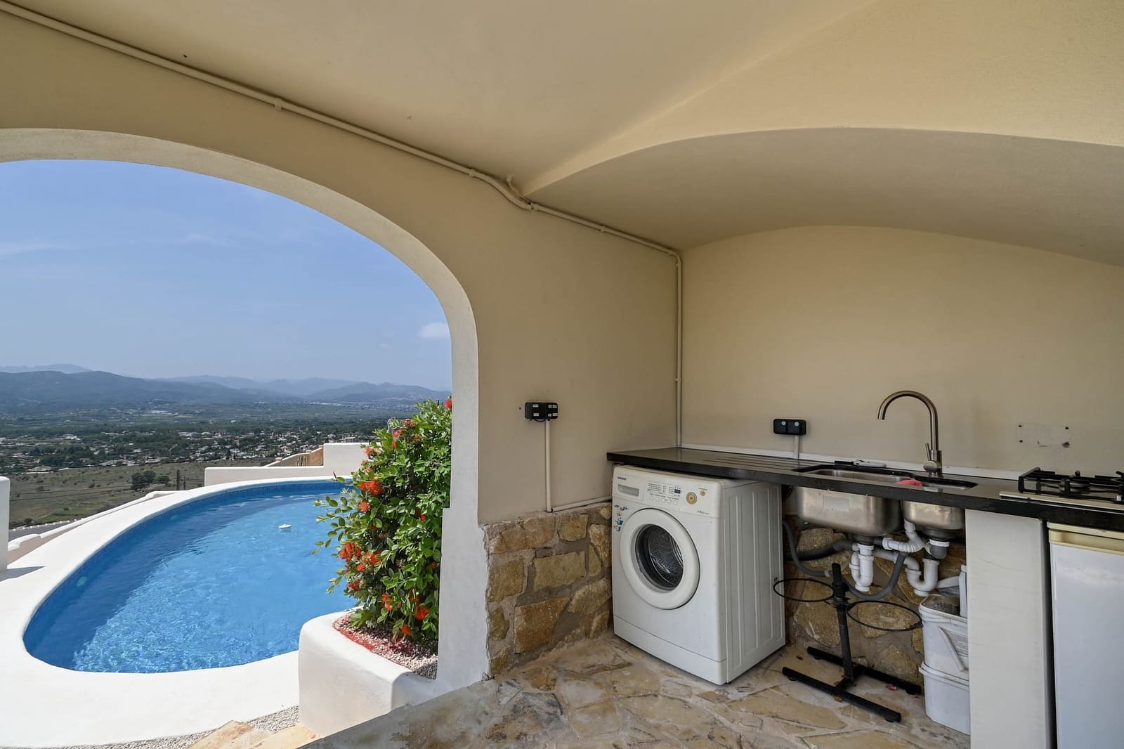 4 soverom Villa til salgs i Javea / Xabia med svømmebasseng garasje - € 1 450 000 (Ref: 9997420)